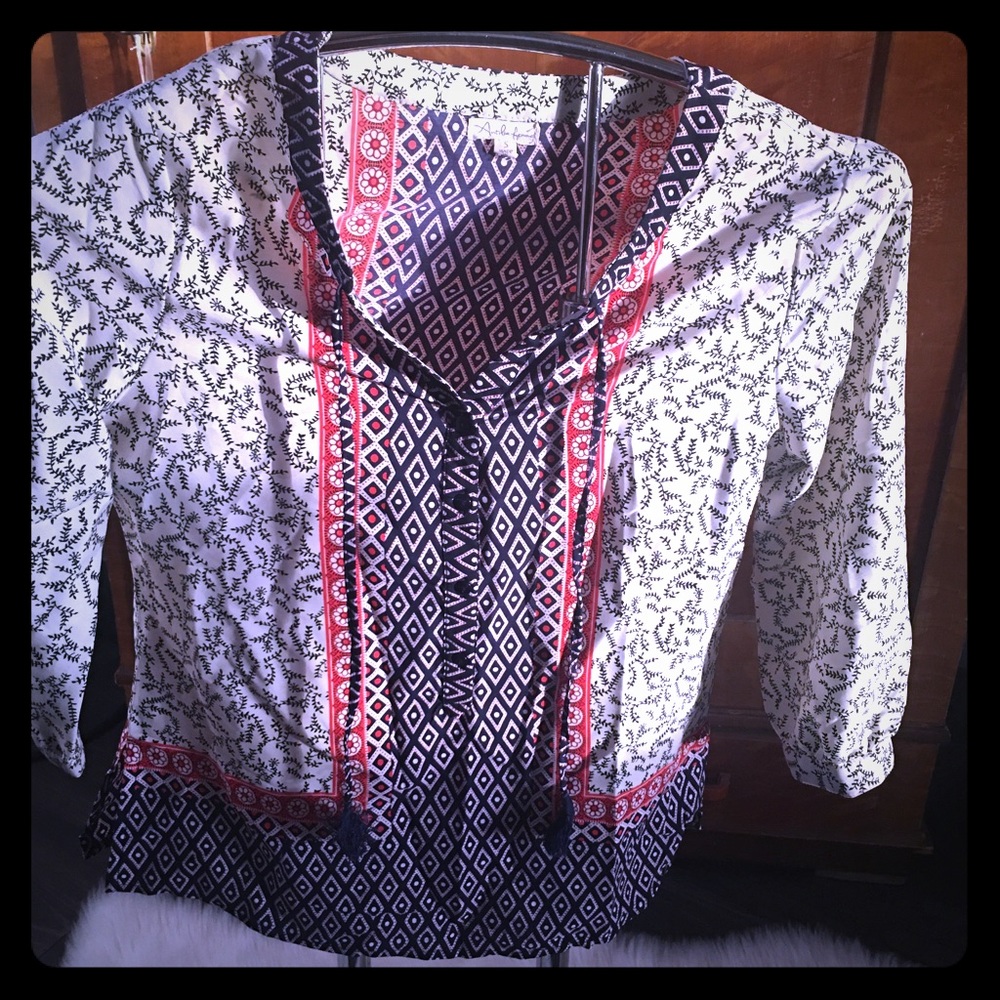 Women’s blouse
